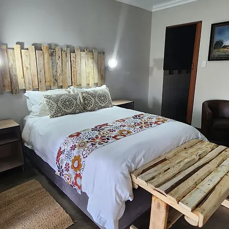 Laughing Dove Boutique Hotel-3